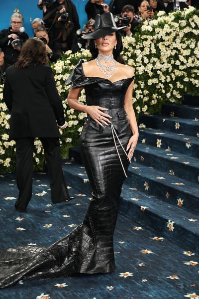 2025 Celebrity Outfit Fails: Fashion Choices That Fell Flat