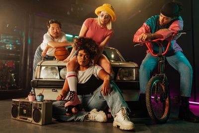 10 ’90s Fashion Fails We Secretly Miss Today