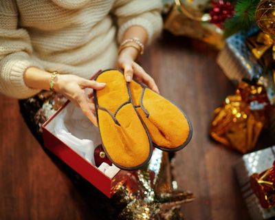 Received an unwanted gift? Here is your failsafe guide to how to respond