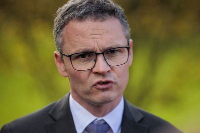 Irish minister criticises EU for failing to act on child safety online