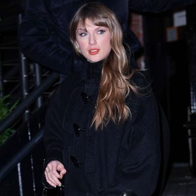 Taylor Swift Revives Her Circa-2012 Duffle Coat With a $6,400 Louis Vuitton Version
