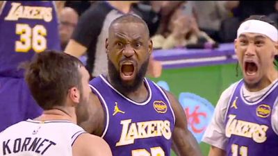 LeBron James Had the Lakers' Bench on Their Feet After a Vintage Slam Dunk