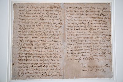 Mary Queen of Scots’ last letter to go on show for first time in nearly a decade
