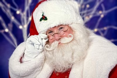 Modern Santa Makeover: Research Shows Young, Thin and Female Claus Now Favoured Over Classic Look