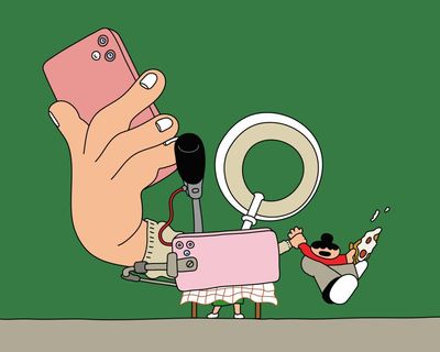 You be the judge: should my wannabe influencer friend stop using me for content?