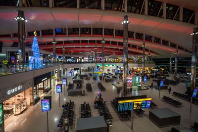 Heathrow Airport braces for busiest December ever