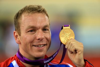 Sir Chris Hoy breaks leg in 'worst crash' as Olympic cycling legend undergoes treatment for prostate cancer