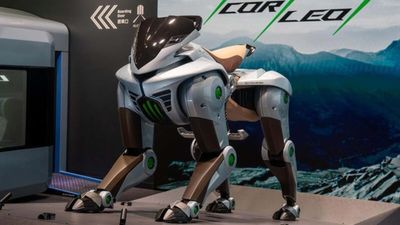Kawasaki Wants To Put Its Robot Horse Into Production. No, Seriously
