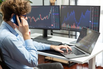 5 Lessons Young People Should Know About Investing