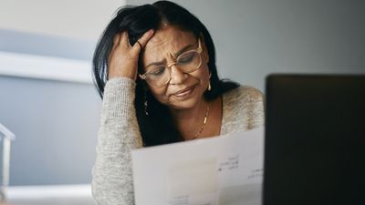 This Is Why Most Budgeting Advice Doesn’t Work, According to These Money Experts