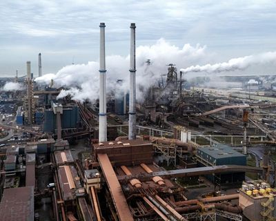 Economic growth no longer linked to carbon emissions in most of the world, study finds