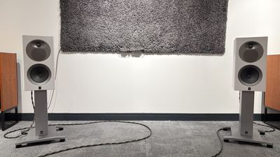 Arendal 1528 Bookshelf 8