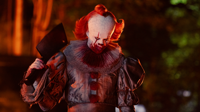 New It: Welcome to Derry behind the scenes clip shows Pennywise star Bill Skarsgård filming that spine-chilling cliffhanger in a creepy (but very clever) way