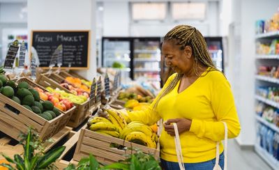 Chicago Seniors Are Feeling the Impact of Increased Food Distribution Costs