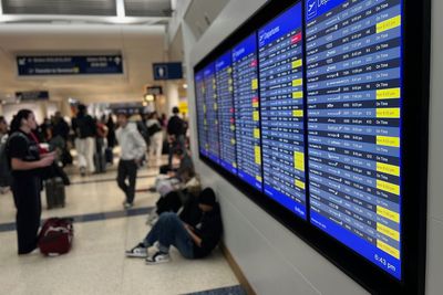 After Airbus issue, DOT says airlines don't have to cover passenger expenses amid aircraft recalls