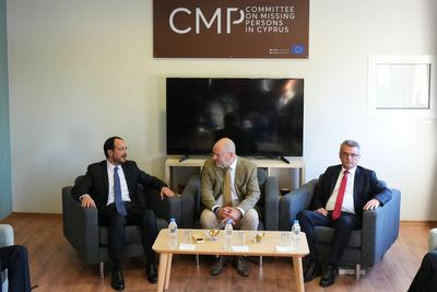 Cheese, water and crossings aim to build trust for split Cyprus' rival leaders