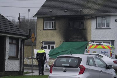 Searches carried out in investigation into fatal arson attack in Edenderry