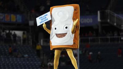 Forde-Yard Dash: Vibe Check for Every Bowl Game and CFP First-Round Matchups