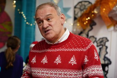 Keir Starmer should stand up to ‘unreliable ally’ Donald Trump, Ed Davey says