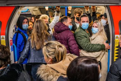 OPINION - Is wearing a mask on the Tube ‘nonsense’, or just common decency?