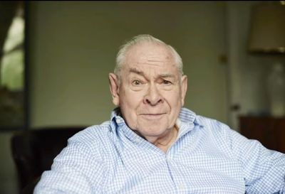 Stanley Baxter, Master of the Lavish TV Entertainment, Dies Years After Revealing Secret Life