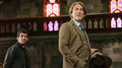 'Wake Up Dead Man' is my favorite 'Knives Out' movie — and it's finally streaming on Netflix now