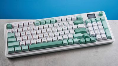 This keyboard is a productivity dream, but I wish it had a few other features