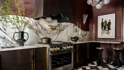 'Ogee' Backsplashes Are the Trending Trad-Meets-Modern Style That Stops Your Kitchen Feeling Too Boxy