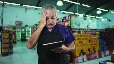 Store Directors Acknowledge Empty Endcaps Caused by Supplier Contract Issues