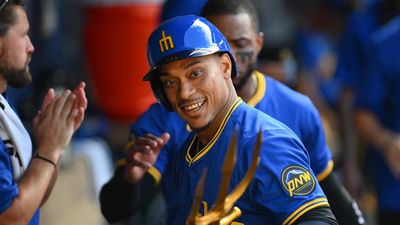 Mets Sign Former Mariners Standout As Franchise Works to Replace Pete Alonso