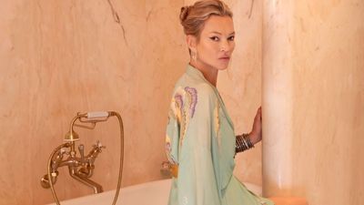 Kate Moss’s 1920s-Inspired Pink Marble Bathroom Is the Trendiest Blend of Old-World Glamour and Modern Luxury