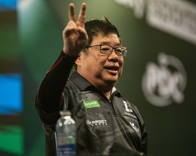 Paul Lim, 71, becomes oldest player to win match at PDC World Championship