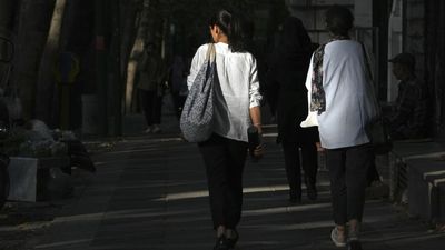 ‘We're fighting a daily battle': Iranian women dare to shed hijab in public