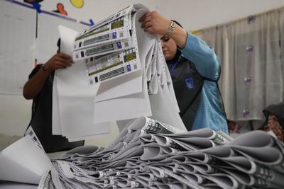 Iraq's election result ratified by Supreme Federal Court as premiership remains up for grabs