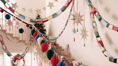 This Simple Trick Is the Easiest Way to Elevate the Humble Paper Chain Into Something Seriously High-End This Christmas