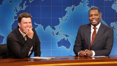 Michael Che Gave Colin Jost A WTF Look On Weekend Update, And Now Fans Are Bracing For The SNL Joke Swap