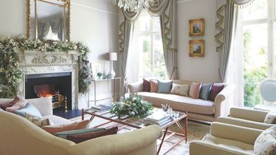 Homeowners Urged to Seal This Hidden Heat-Loss Spot – Heating Pros Reveal It Will Stop Phantom Drafts in 5 Minutes