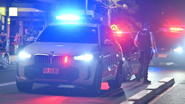 Man wrestles shooter to ground, praised as hero