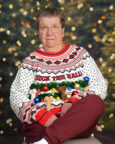 10 Photos of Angry Grandma: TikTok Star Confuses Fans With Viral Santa Costume Arrest Clip