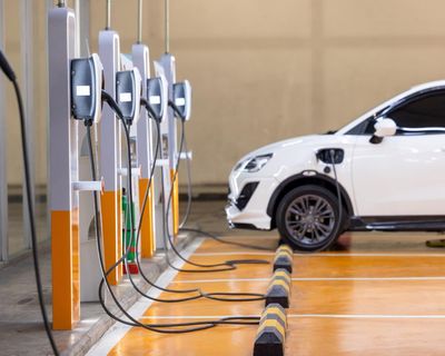 Conservatives would end 2030 ban on new petrol and diesel cars