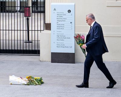 Afternoon Update: PM puts gun laws on agenda; tales of heroism from Bondi; and how to look after yourself in the wake of the attack