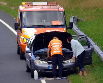 AA on road to potential £5bn sale or flotation, while RAC aims for London listing