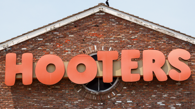 Hooters server reveals the high standard staffers must go through to keep a job
