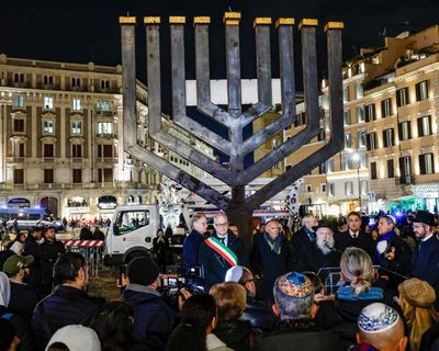 What is Chabad-Lubavitch, organiser of the Bondi beach Hanukah event?