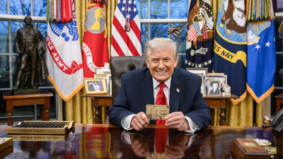 Donald Trump Promotes Gold Card Ahead of Christmas: How It Works, Qualifications, Other Important Details