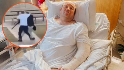 ‘Put up a statue of him’: Netizens praise unsung Muslim hero who disarmed Bondi Beach shooter