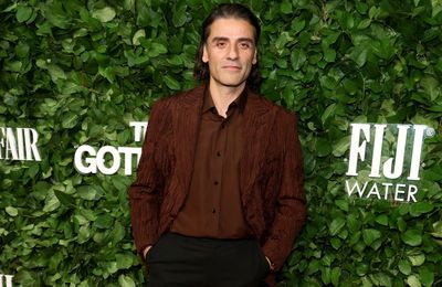 Oscar Isaac relishes playing 'unhinged' character