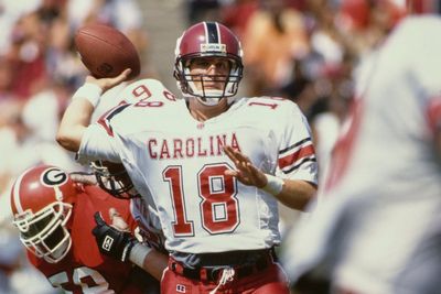 Former college football star known for his mullet and touchdown celebration dies at age 52