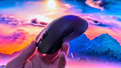 Razer Viper V3 Pro emerges as the must‑buy competitive mouse this holiday season, blending esports precision with everyday play