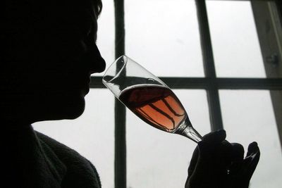 Researchers find links between some cancers and alcohol consumption